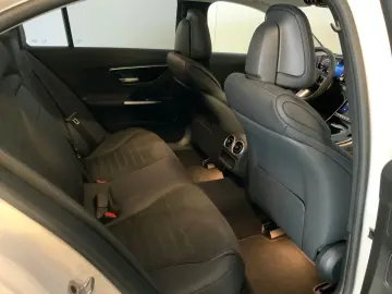 MERCEDES-BENZ C 300 d AMG Night Pano DIGITAL LIGHT A&hellip;