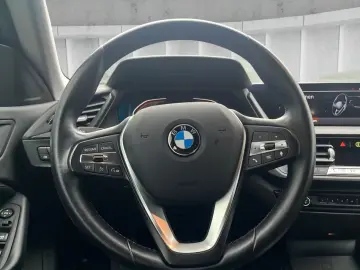 BMW 218 Gran Coupe d Sport Line