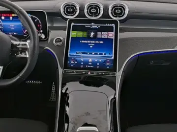 MERCEDES-BENZ GLC 220d 4M AMG AMBIENTE MBUX SHZ DIGI&hellip;