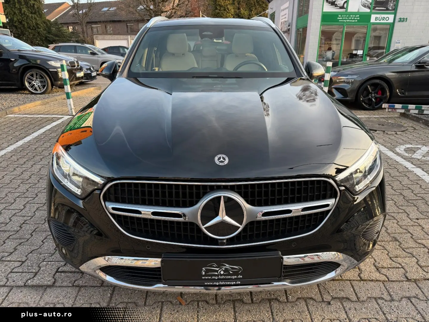 MERCEDES-BENZ GLC 200 4Matic Avantgarde Pano Distron&hellip;