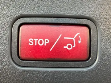 MERCEDES-BENZ GLC 200 4Matic Avantgarde Pano Distron&hellip;