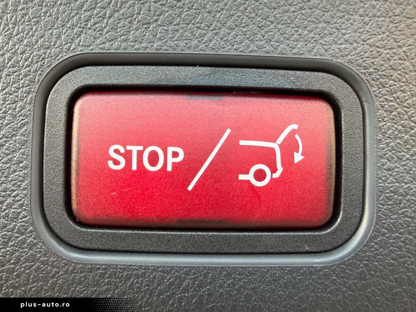 MERCEDES-BENZ GLC 200 4Matic Avantgarde Pano Distron&hellip;