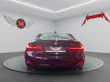 BMW 320i  Aut. Navi Leder Temp. PDC