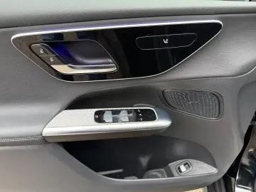 MERCEDES-BENZ GLC 220d 4Matic AUT~Ambie~Kam~ACC~AHK~Spur