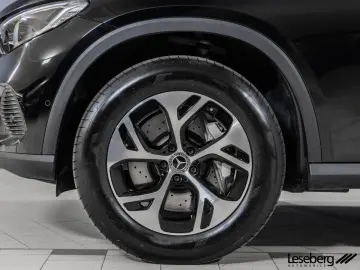 MERCEDES-BENZ GLC 300 de 4M Avantgarde LED Pano AHK &hellip;