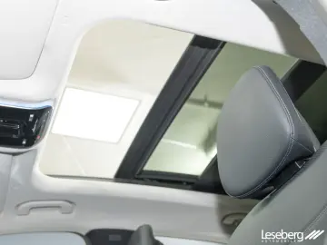 MERCEDES-BENZ GLC 300 de 4M Avantgarde LED Pano AHK &hellip;