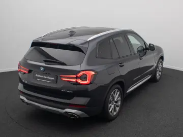 BMW X3 xD30e Kamera AHK HUD DAB Sport Panoram 19Zoll