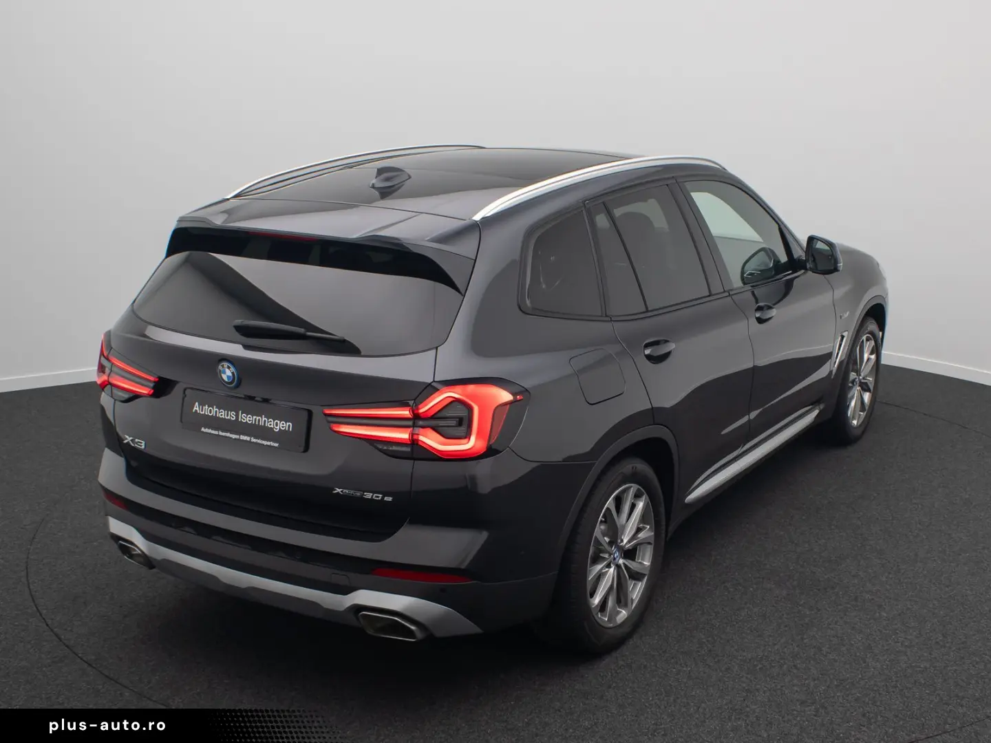 BMW X3 xD30e Kamera AHK HUD DAB Sport Panoram 19Zoll