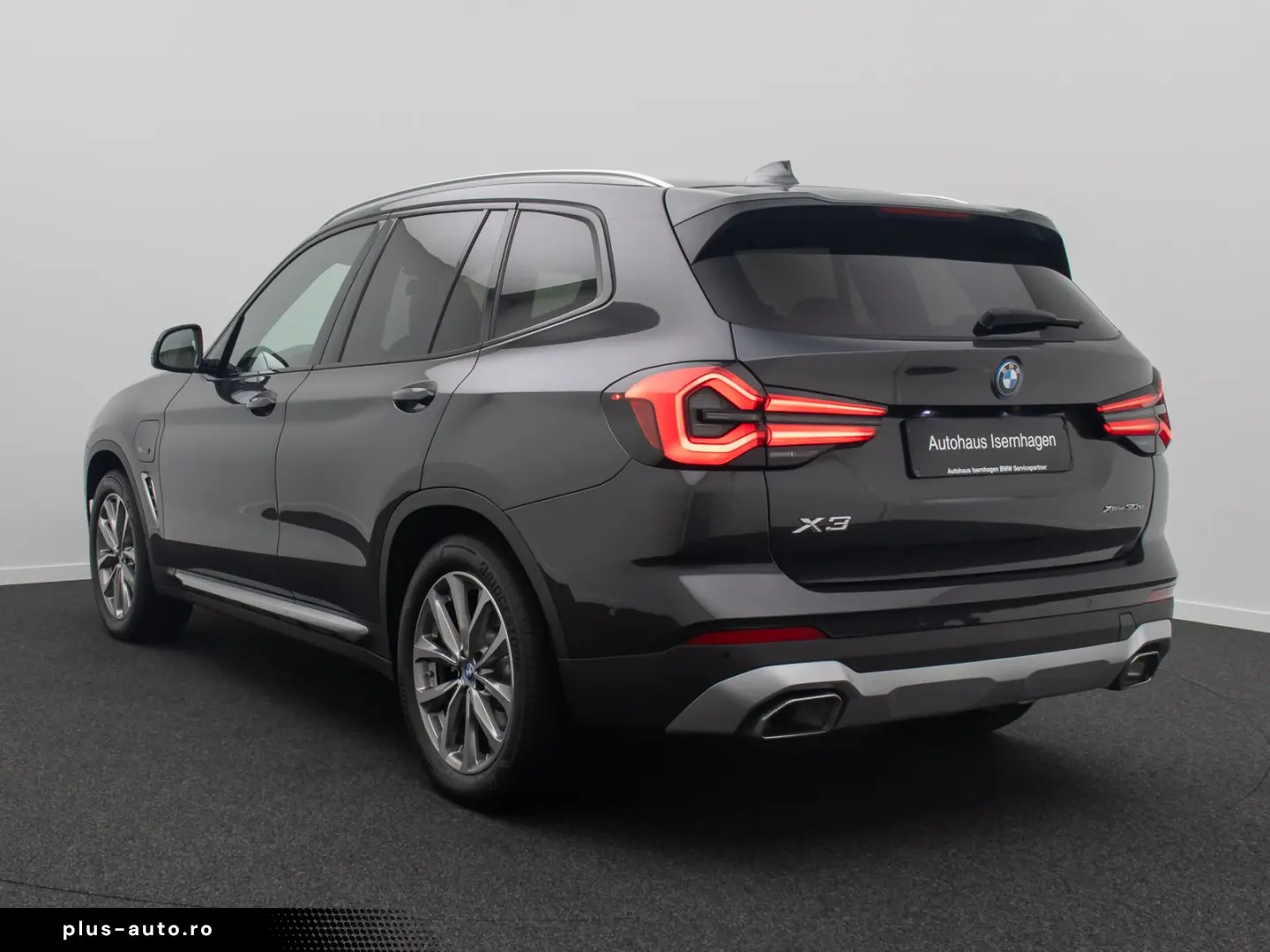BMW X3 xD30e Kamera AHK HUD DAB Sport Panoram 19Zoll