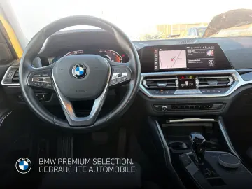 BMW 318 i Sport Line Park-Assistent AHK LED Navi