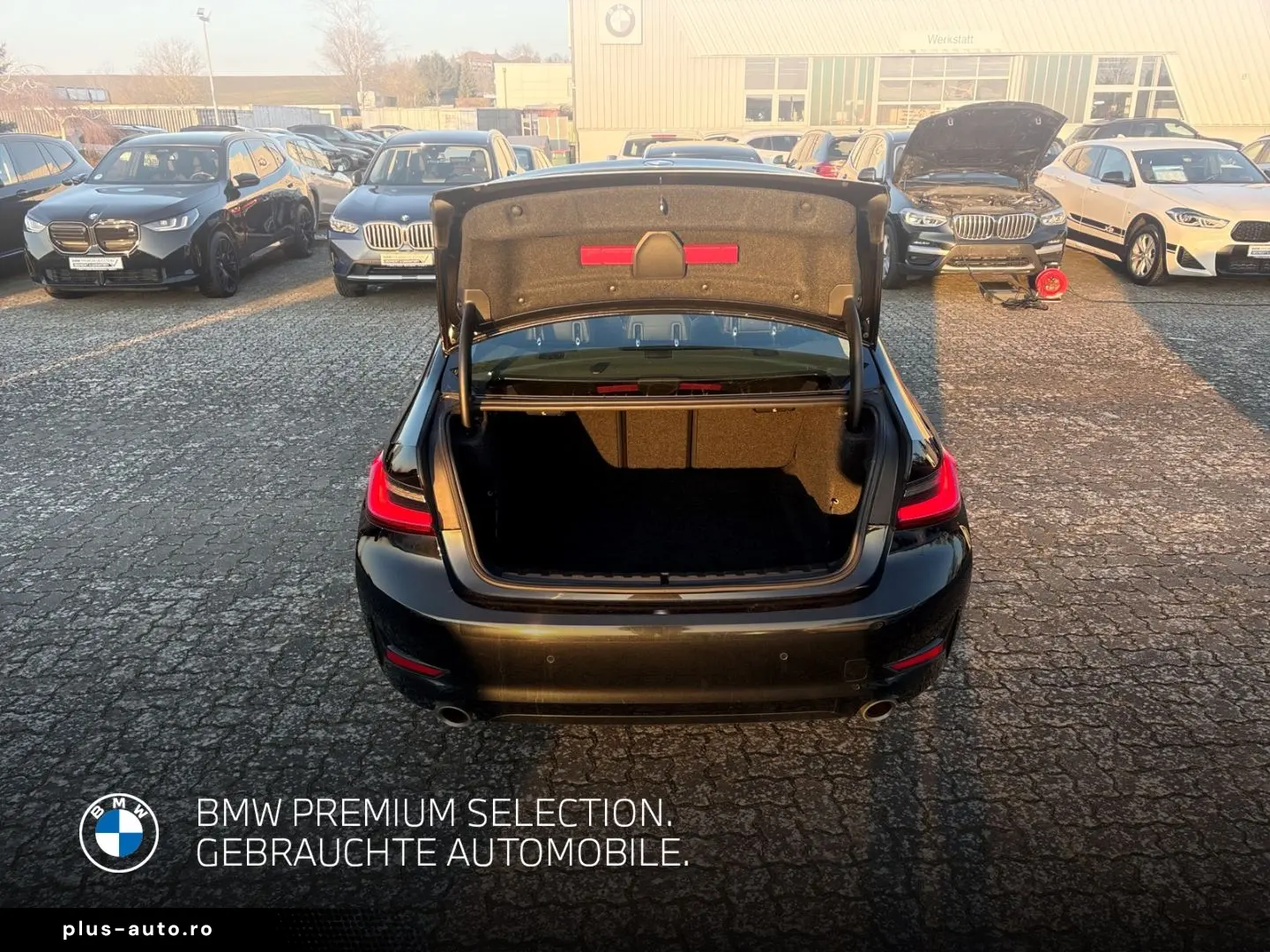 BMW 318 i Sport Line Park-Assistent AHK LED Navi