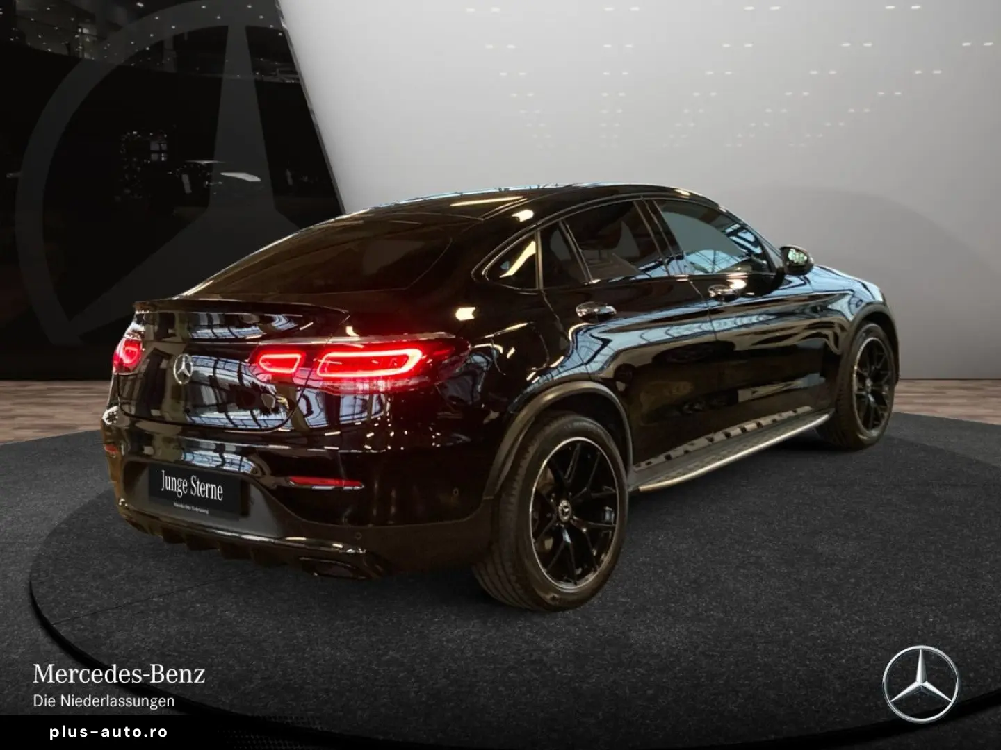 MERCEDES-BENZ GLC 400 d 4M CP AMG  Night 360  Distr Stdhzg