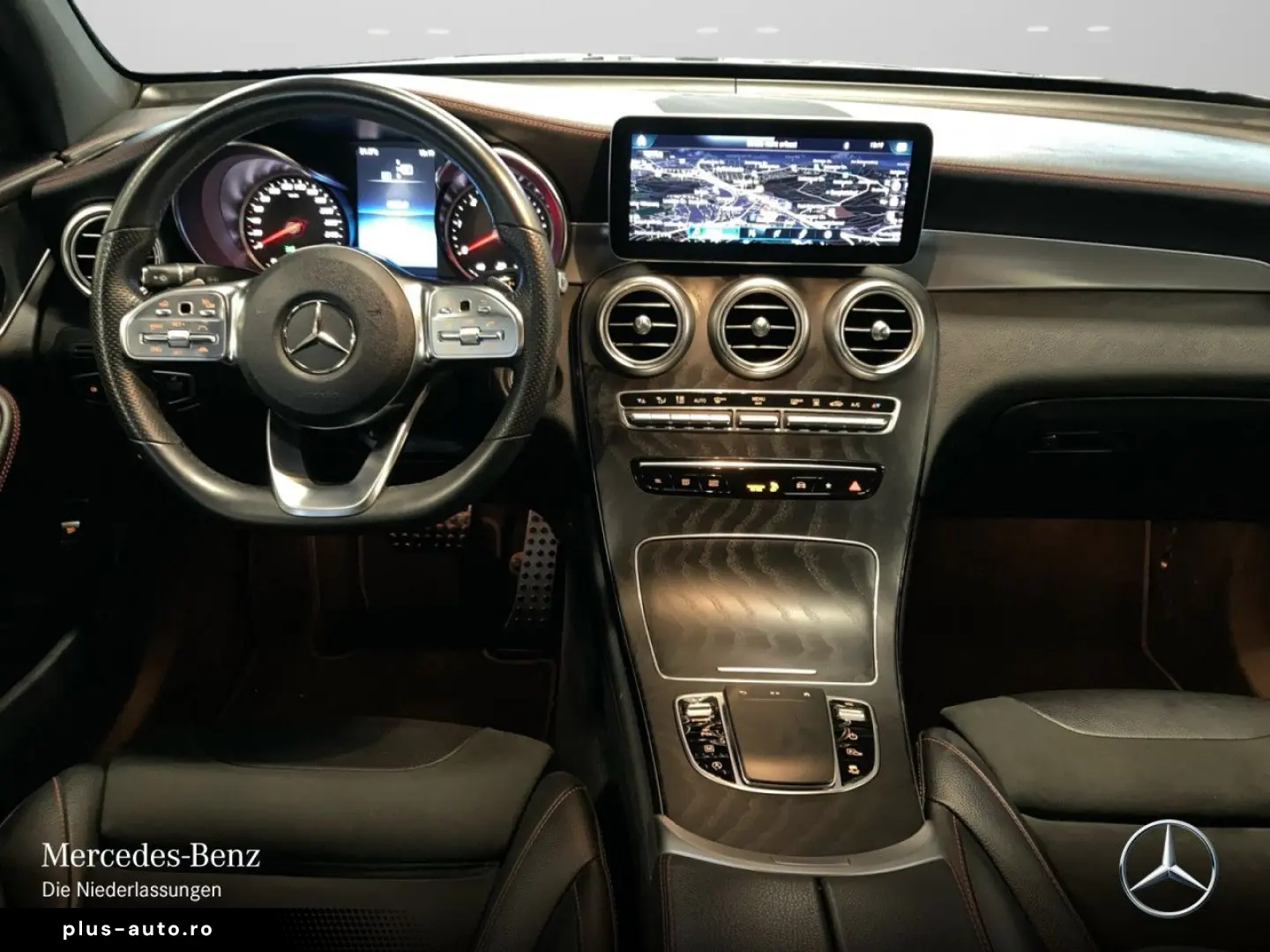 MERCEDES-BENZ GLC 400 d 4M CP AMG  Night 360  Distr Stdhzg