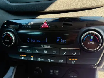 Hyundai Tucson 2.0 CRDi Advantage 4×4