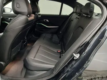 BMW 320d Lim. xDrive M Sport DAProf. STDHZ HUD 19