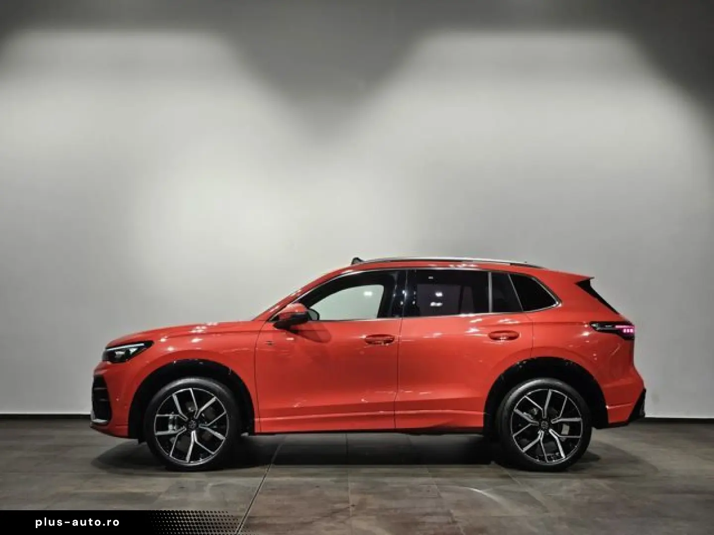 VW Tiguan R Line 4M. Matrix Pano Belü-Mass.Hud 20&ap&hellip;