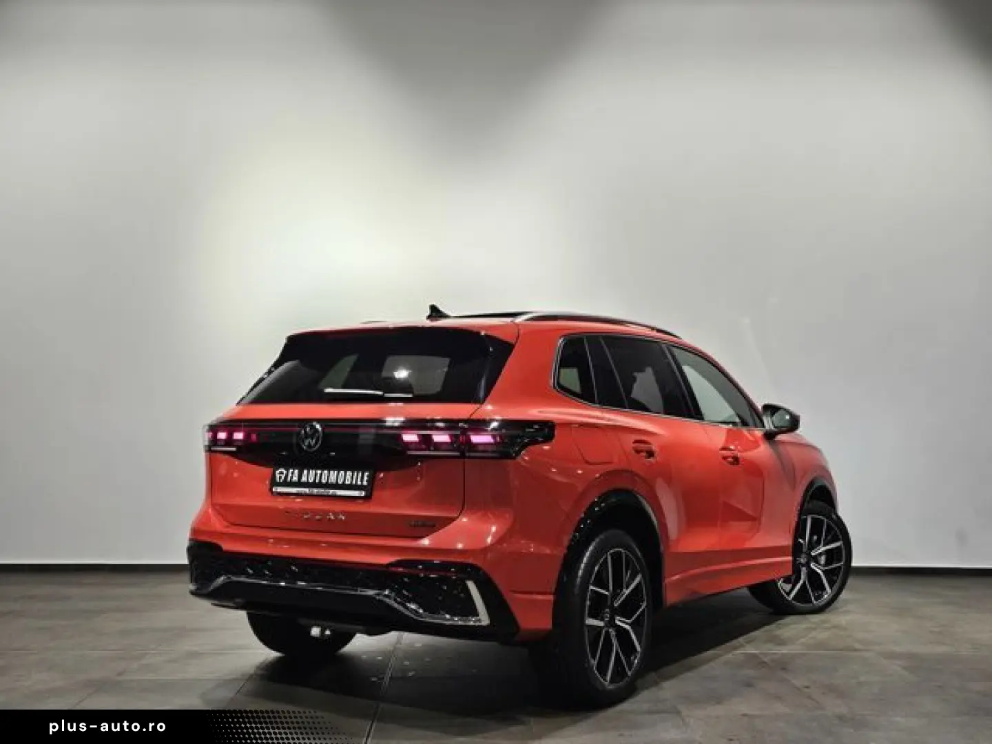 VW Tiguan R Line 4M. Matrix Pano Belü-Mass.Hud 20&ap&hellip;