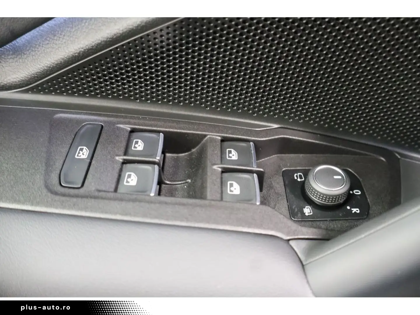 VW Tiguan 2.0 TDI 4M R-Line  Black Style  DSG Navi