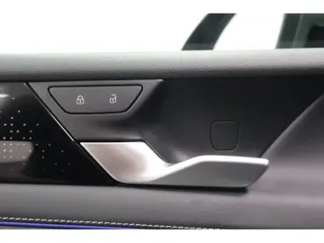 VW Tiguan 2.0 TDI 4M R-Line  Black Style  DSG Navi