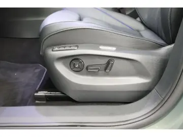 VW Tiguan 2.0 TDI 4M R-Line  Black Style  DSG Navi