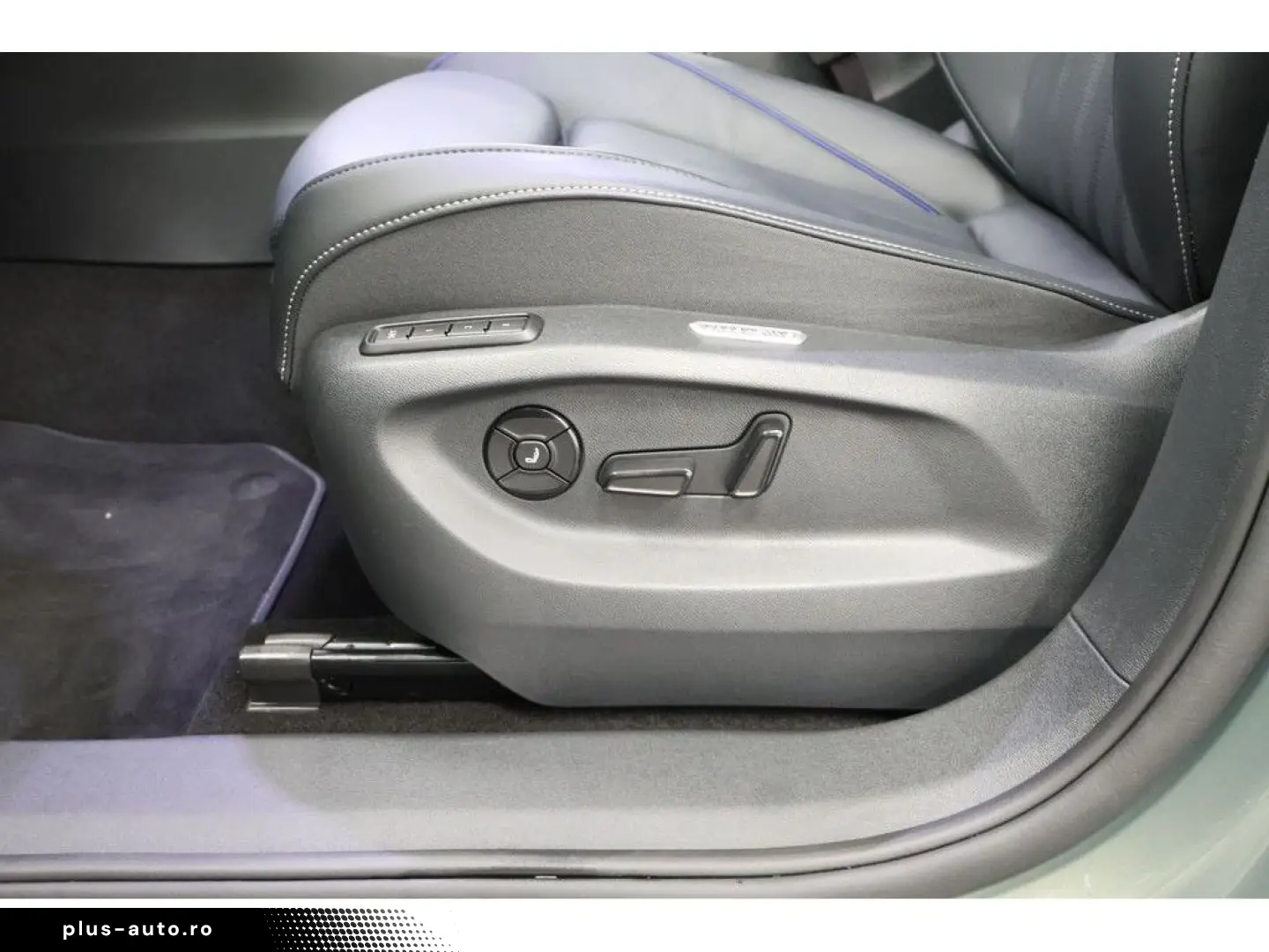 VW Tiguan 2.0 TDI 4M R-Line  Black Style  DSG Navi