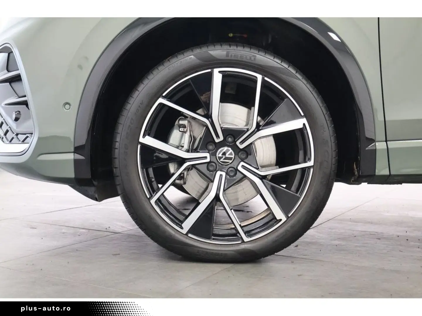 VW Tiguan 2.0 TDI 4M R-Line  Black Style  DSG Navi