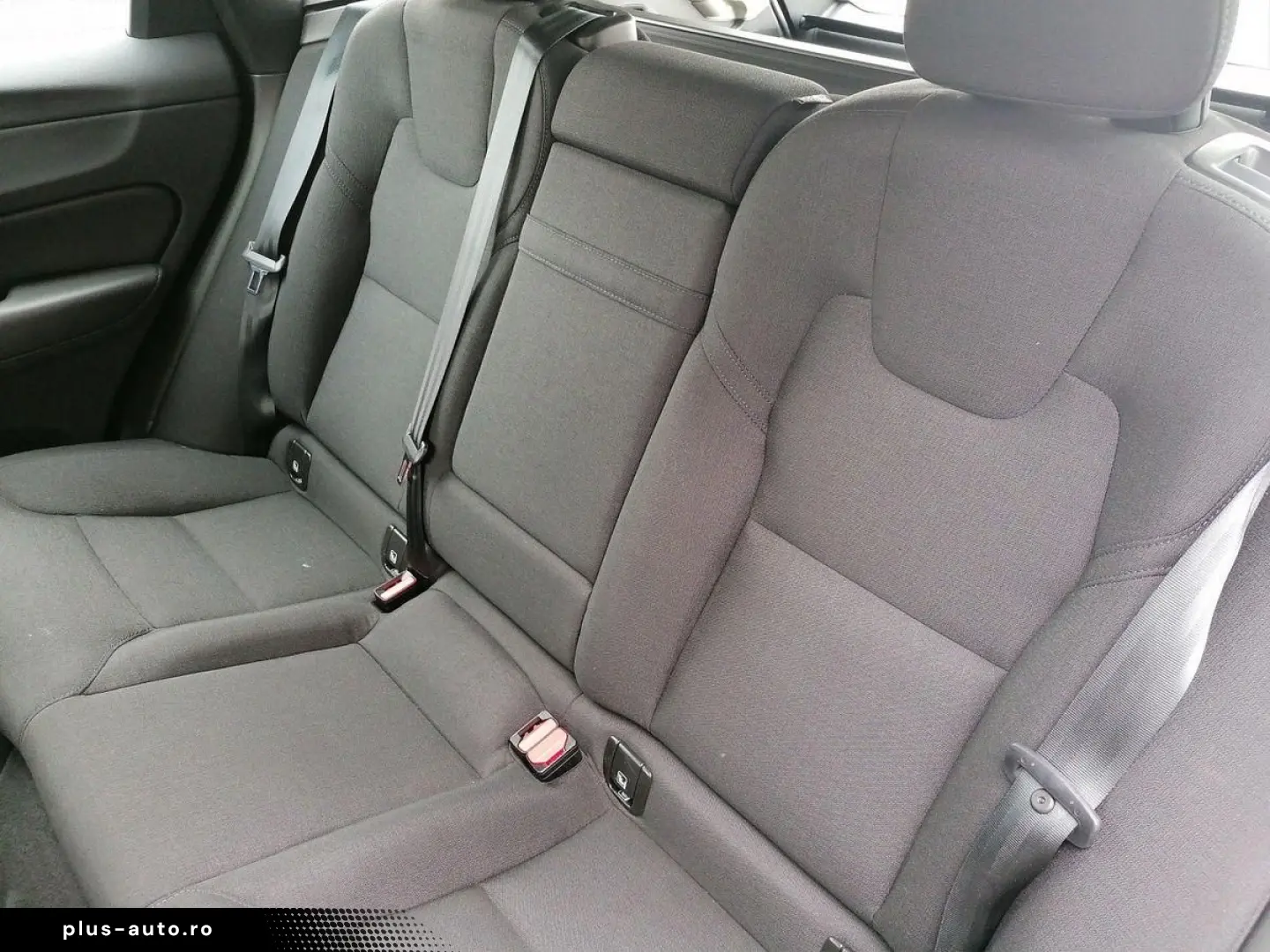 VOLVO XC60 B4 Momentum Winterpaket Android Infotainmen