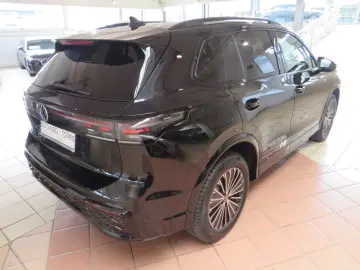 VW Tiguan R-Line 2.0TDI 7-DSG 4-Motion AHK DCC IQLI