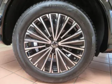 VW Tiguan R-Line 2.0TDI 7-DSG 4-Motion AHK DCC IQLI