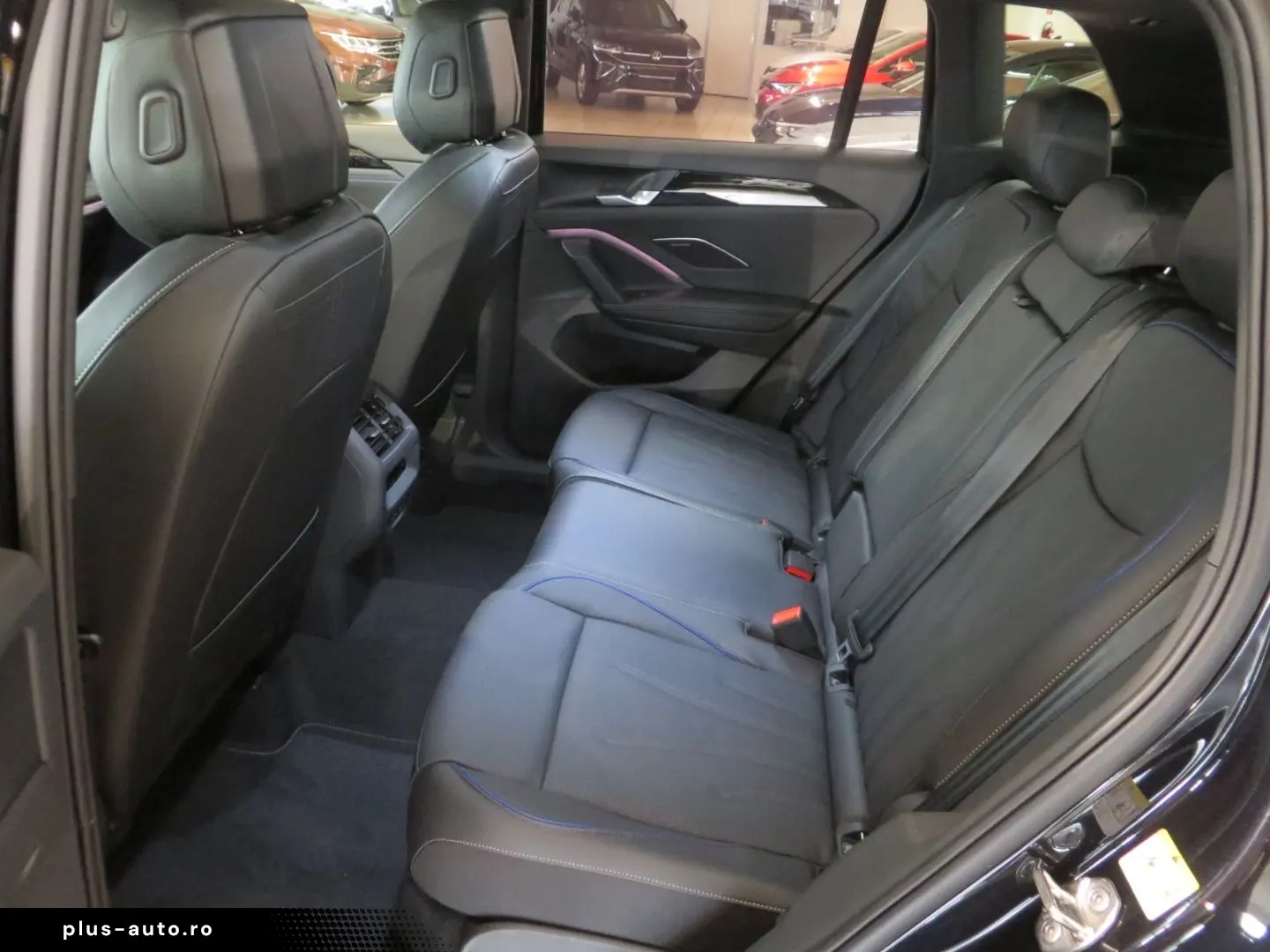 VW Tiguan R-Line 2.0TDI 7-DSG 4-Motion AHK DCC IQLI