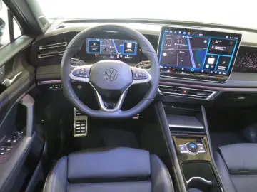 VW Tiguan R-Line 2.0TDI 7-DSG 4-Motion AHK DCC IQLI