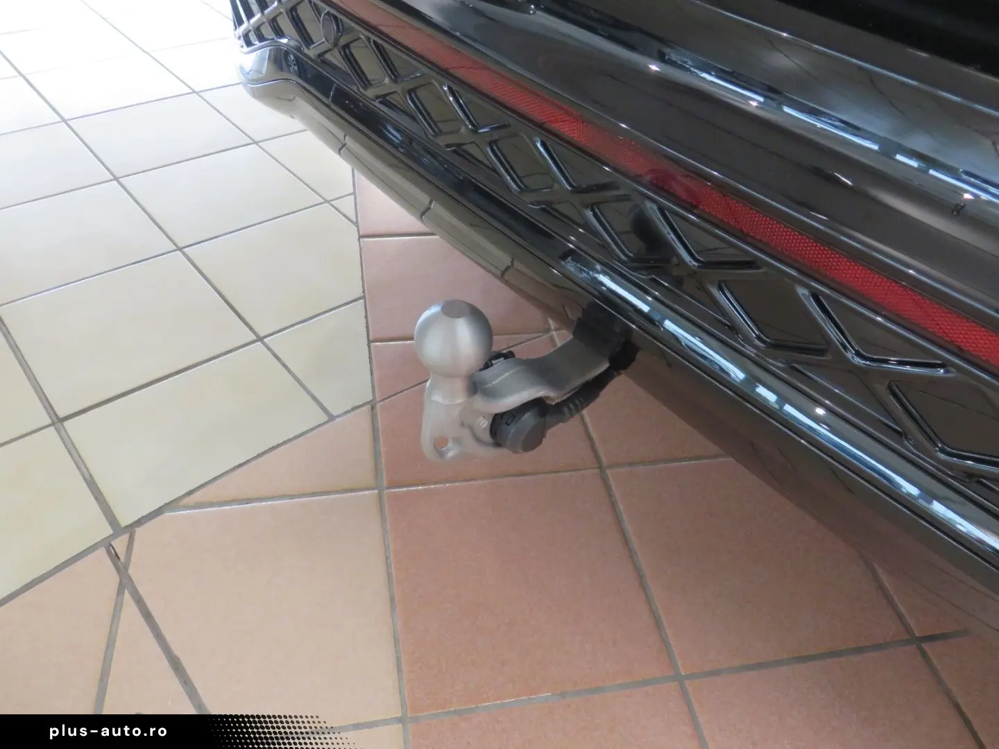 VW Tiguan R-Line 2.0TDI 7-DSG 4-Motion AHK DCC IQLI