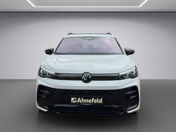 VW Tiguan 2.0 TDI R-Line 4Motion DSG HUD PANO 360