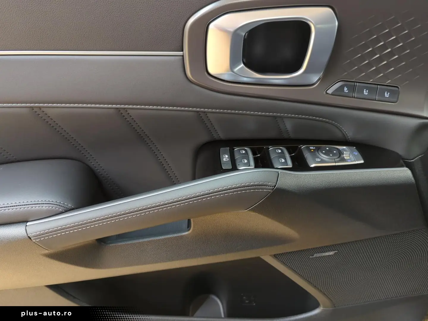 KIA SORENTO 2.2D PLATINUM AWD PANO-DACH LEDER NAVI K