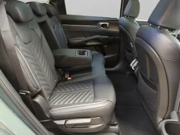 KIA SORENTO 2.2D PLATINUM AWD PANO-DACH LEDER NAVI K