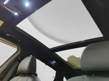 KIA SORENTO 2.2D PLATINUM AWD PANO-DACH LEDER NAVI K