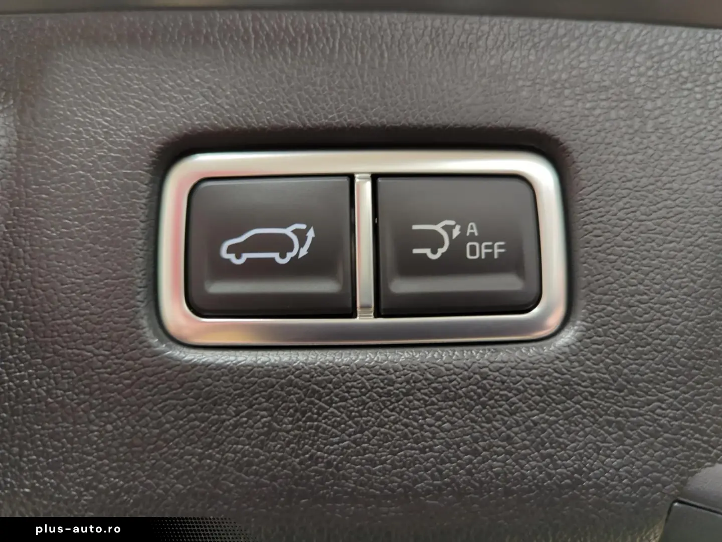 KIA SORENTO 2.2D PLATINUM AWD PANO-DACH LEDER NAVI K