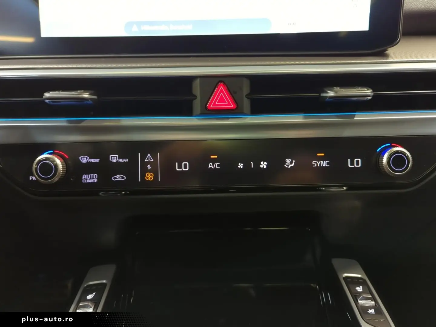 KIA SORENTO 2.2D PLATINUM AWD PANO-DACH LEDER NAVI K