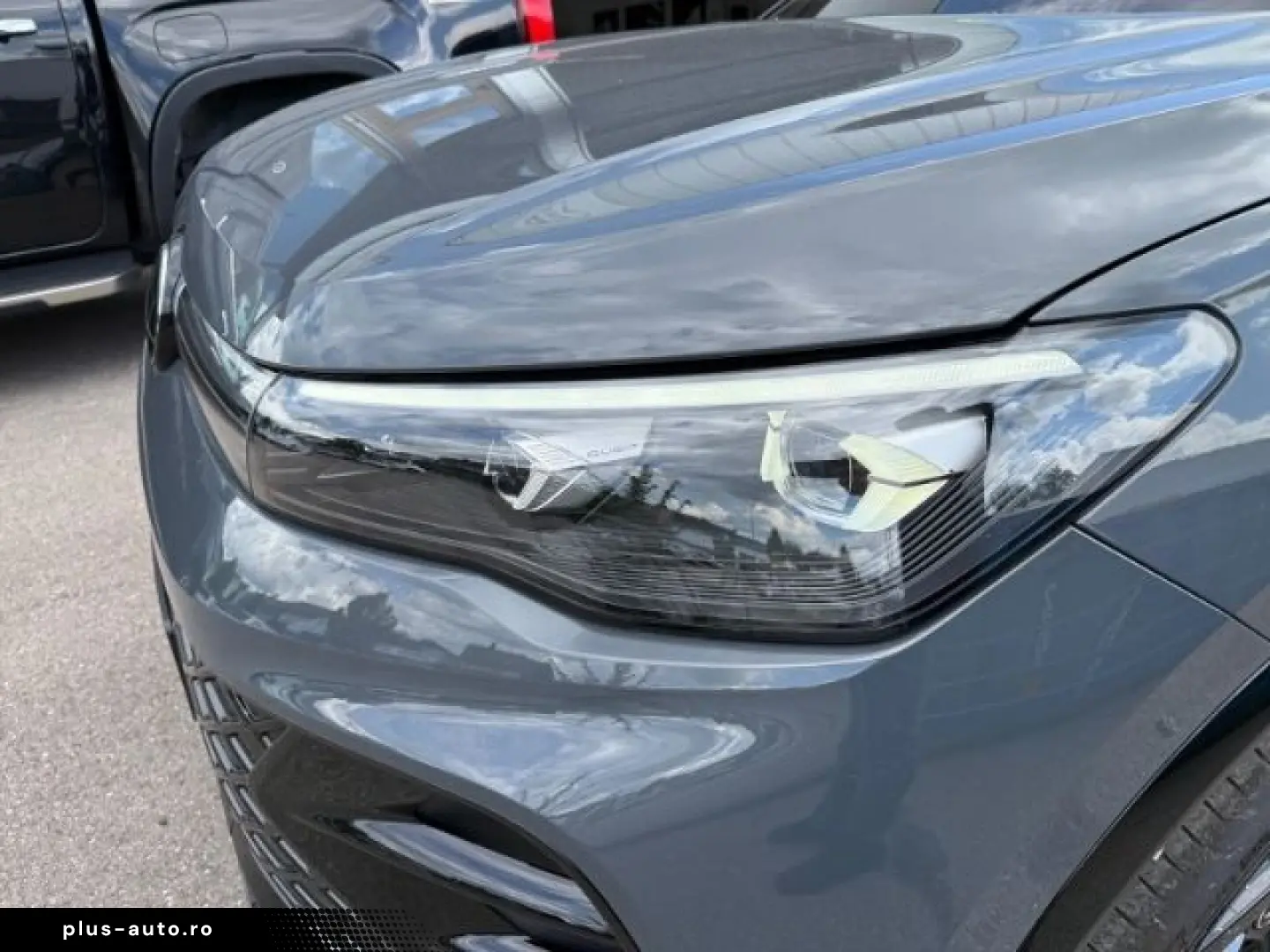 VW Tiguan 2.0 TDI DSG 4Motion R-Line AHK Pano IQ-Li