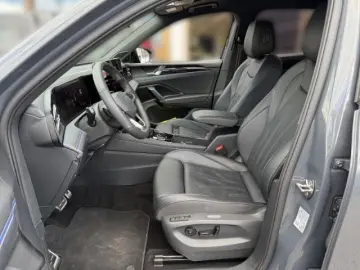 VW Tiguan 2.0 TDI DSG 4Motion R-Line AHK Pano IQ-Li
