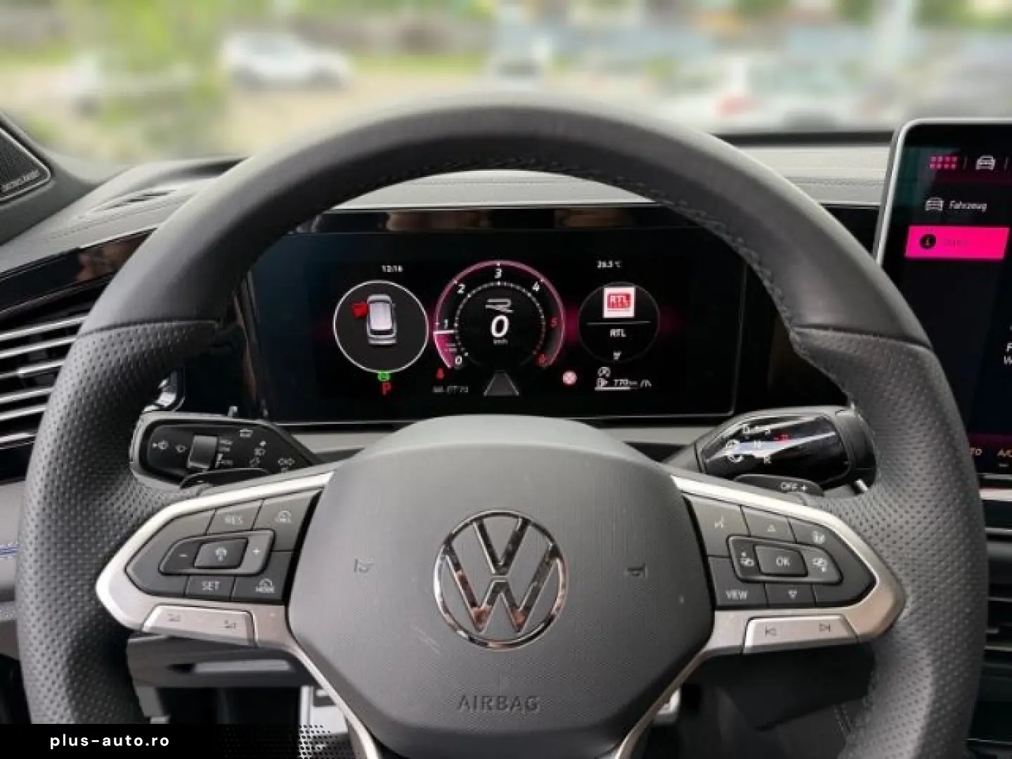 VW Tiguan 2.0 TDI DSG 4Motion R-Line AHK Pano IQ-Li