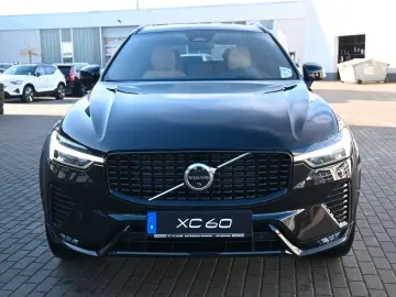 VOLVO XC60 B4 D AWD Ultimate Dark STDHZG 360  ACC AHK