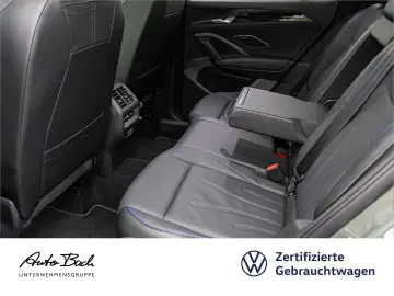 VW Tiguan 2.0 TDI  R-Line  4M DSG Navi LED Standhzg