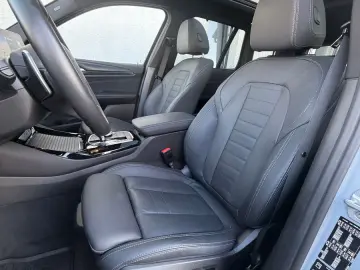 BMW X3 xDrive20d M Sport (AHK Pano 20  Memory)