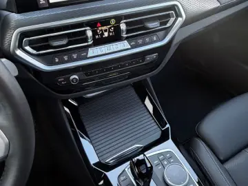 BMW X3 xDrive20d M Sport (AHK Pano 20  Memory)