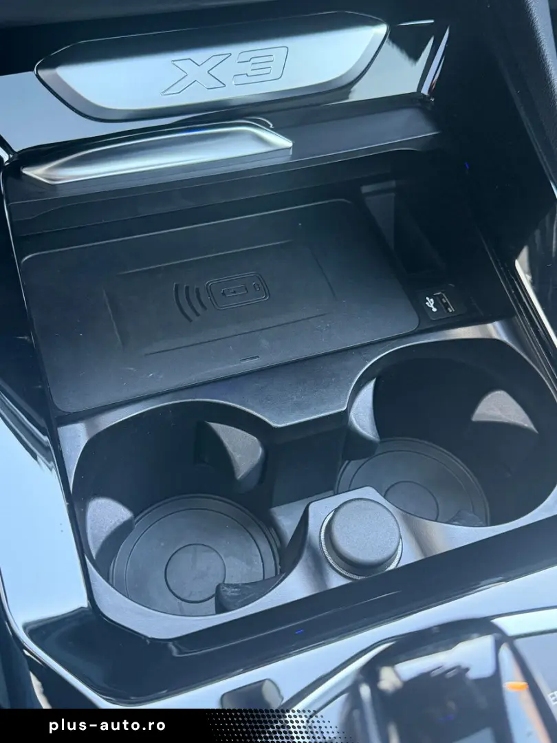 BMW X3 xDrive20d M Sport (AHK Pano 20  Memory)