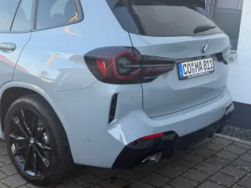 BMW X3 xDrive20d M Sport (AHK Pano 20  Memory)