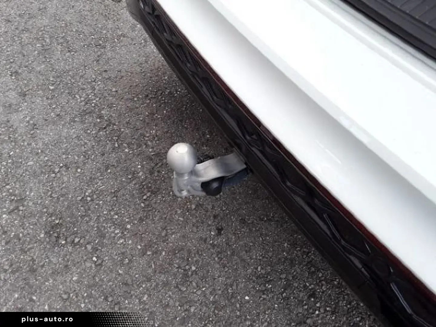 VW Tiguan 2.0TDI R-Line DSG 4M Leder Pano AHK Stand