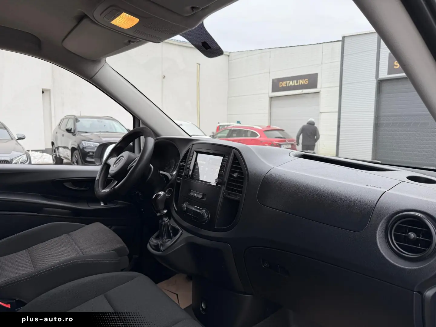 MERCEDES-BENZ VITO     3 LOCURI