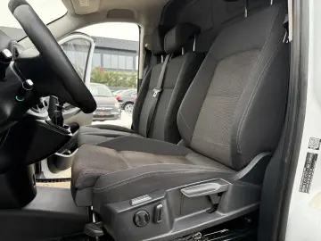 MERCEDES-BENZ VITO     3 LOCURI